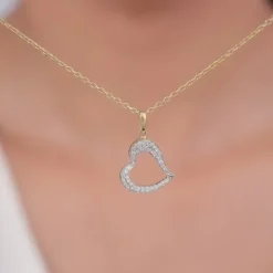 Gold Swaying Heart Lab Grown Diamond Pendant