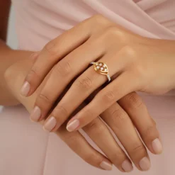Gold Visionary Spark Lab Grown Diamond Ring