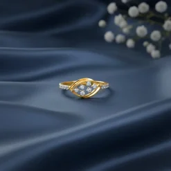 Gold Visionary Spark Lab Grown Diamond Ring