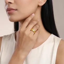 Golden Aura Rays Ring (Size 12)