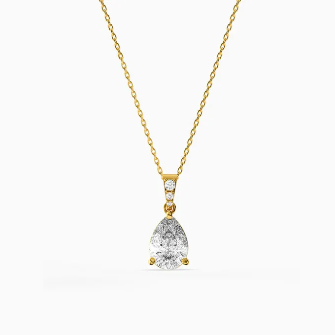 Golden Aurelia Lumina Pendant With Link Chain