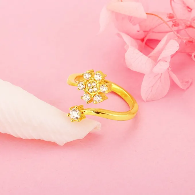 Golden Blooming Flower Ring