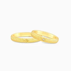 Golden Circle of Us Couple Band