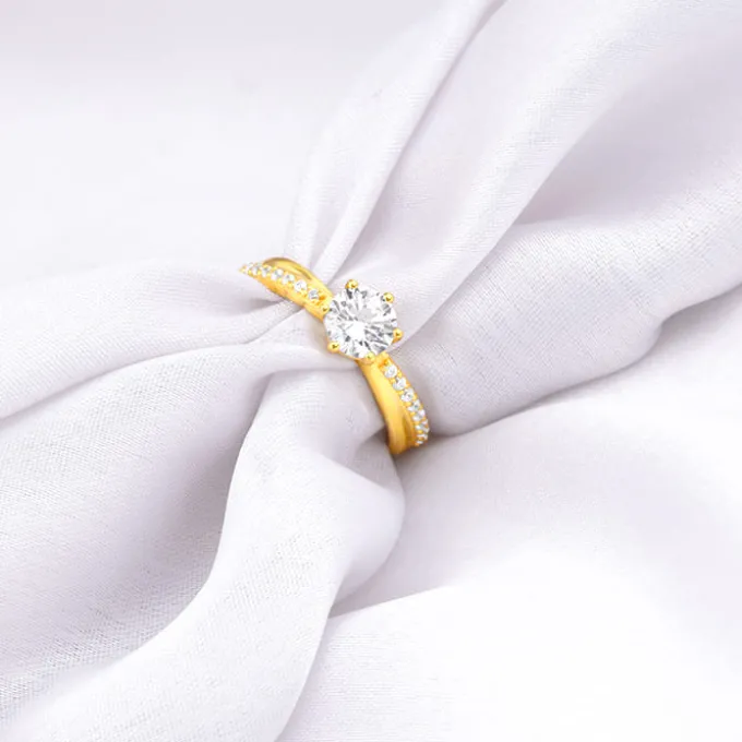 Golden Classic Elegance Ring