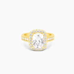 Golden Classic Solitaire Ring