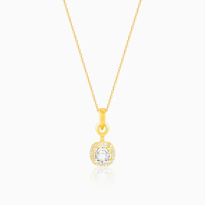 Golden Classy Solitaire Pendant With Link Chain
