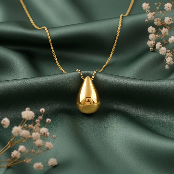 Golden Dome Drop Pendant With Link Chain
