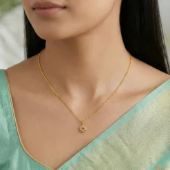 Golden Ereshkigal Pendant With Link Chain