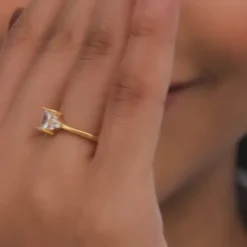 Golden Ethereal Elegance Ring