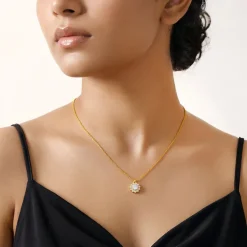 Golden Florentia Pendant With Link Chain