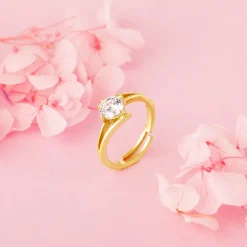 Golden Gleam Dream Ring