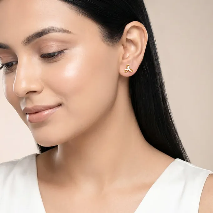 Golden Hera Radiance Studs