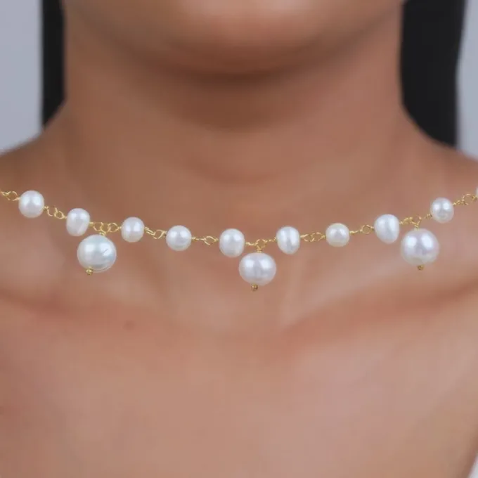 Golden Jamie Pearl Necklace
