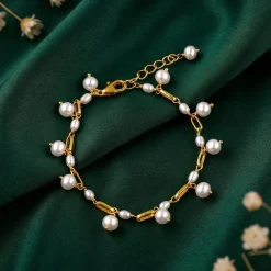Golden Jessica Pearl Bracelet