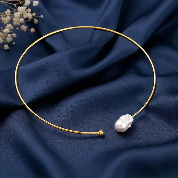 Golden Judy Pearl Necklace