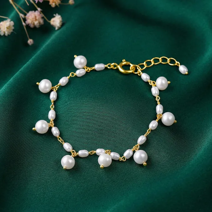 Golden Julianne Pearl Bracelet