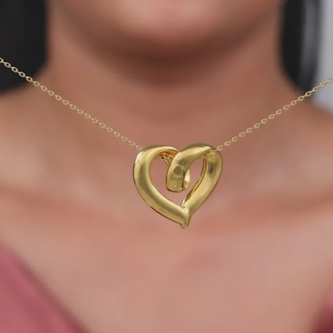 Golden Love Pendant With Link Chain