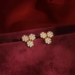 Golden Meryl Studs