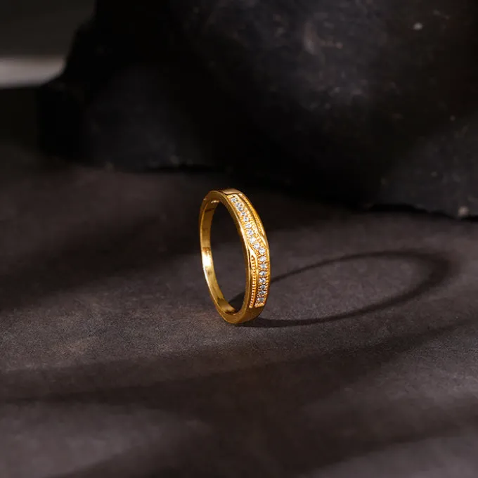 Golden Modest Leader Ring For Him