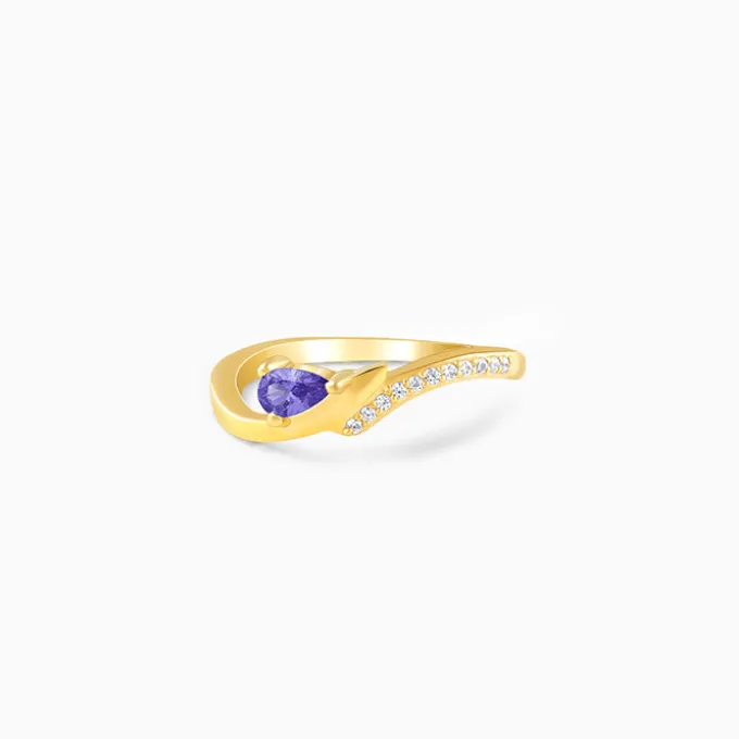 Golden Noorii Ring