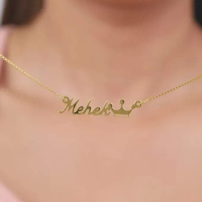 Golden Personalised Queen Necklace