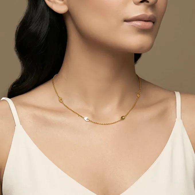 Golden Petal Link Necklace