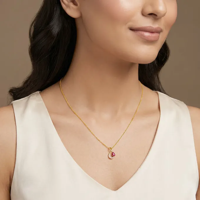 Golden Pretty Twist Pendant (Without Chain)