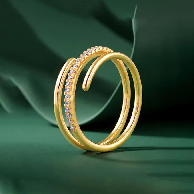 Golden Radiant Divide Ring (Size 12)