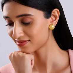 Golden Royal Reign Earrings