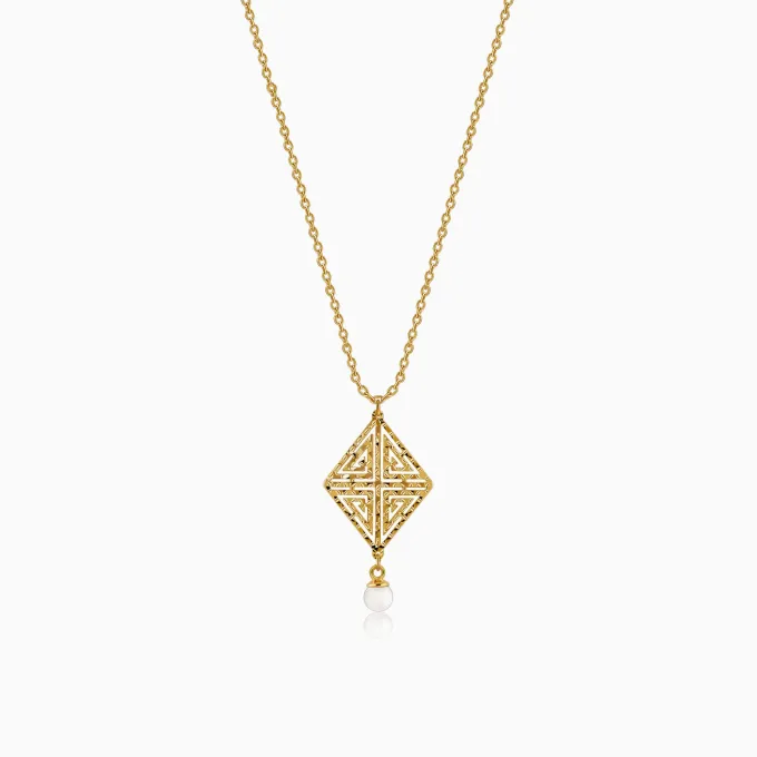 Golden Stay With Me Pendant With Link Chain