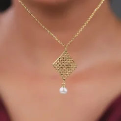 Golden Stay With Me Pendant With Link Chain