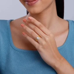Golden Sunbeam Teardrop Ring