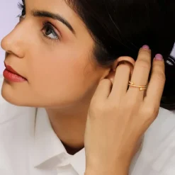Golden Twist & Turn Zircon Ring