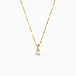 Golden Velvet Radiance Pendant with Link Chain