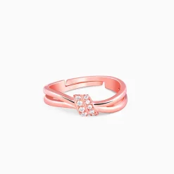 Kriti Sanon Rose Gold Promise Knot Ring