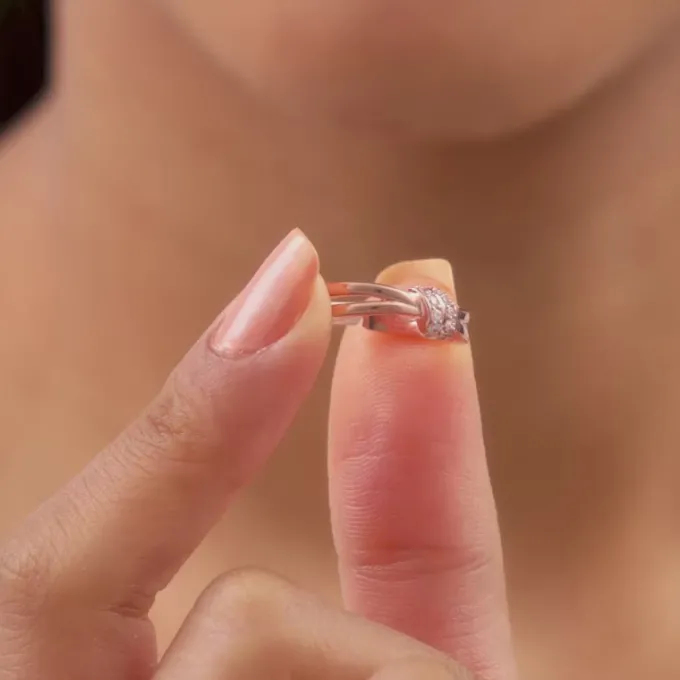Kriti Sanon Rose Gold Promise Knot Ring