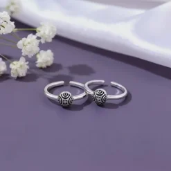 Oxidised Silver Akshara Toe Rings