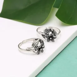 Oxidised Silver Floral Muse Toe Rings