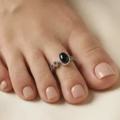 Oxidised Silver Hansika Toe Rings