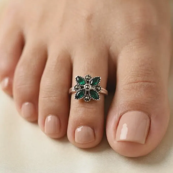 Oxidised Silver Tanvi Toe Rings