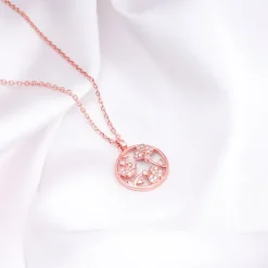 Rose Gold Eyebright Pendant With Link Chain
