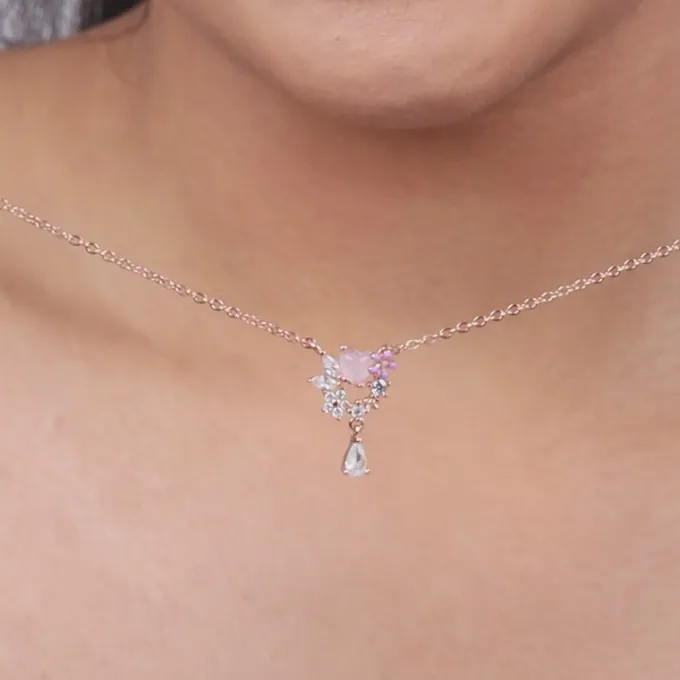 Rose Gold Blushing Blooms Necklace