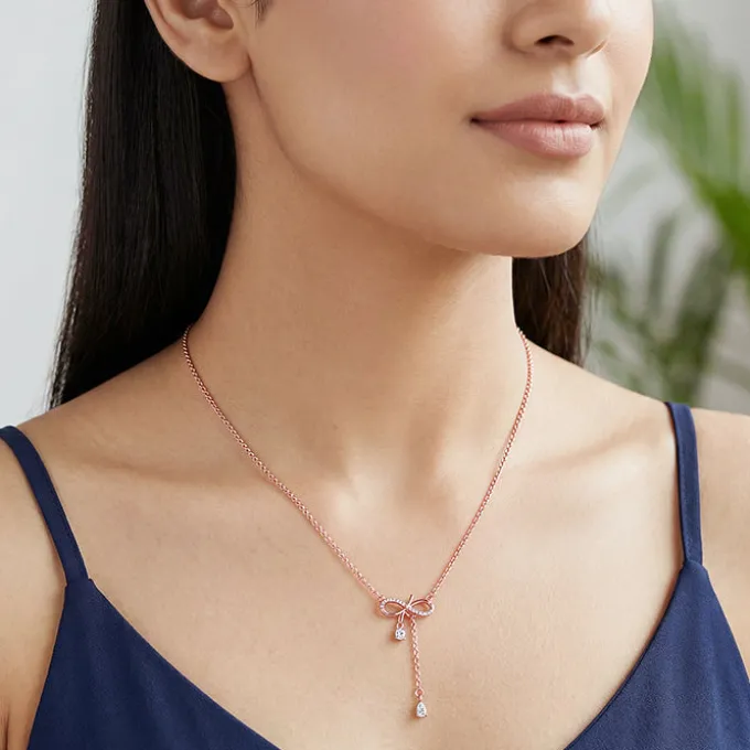 Rose Gold Bow Shine Necklace