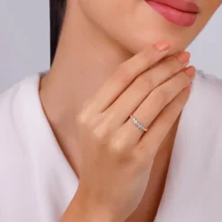 Rose Gold Bunch of Grace Diamond Ring