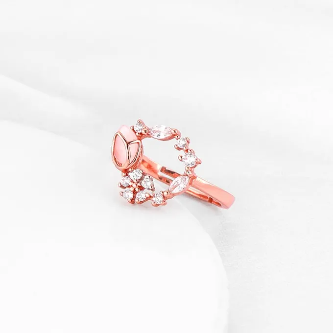 Rose Gold Drop Wreath Ring