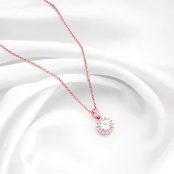 Rose Gold Eve Beauty Pendant With Link Chain