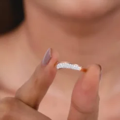 Rose Gold Flicker Diamond Ring