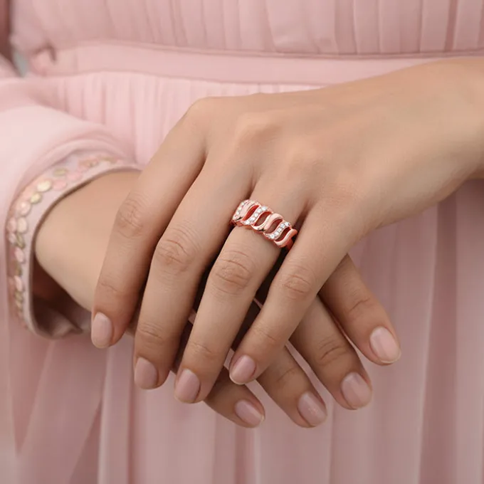 Rose Gold Gracious Wave Ring