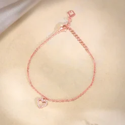 Rose Gold Heart Hooked Bracelet