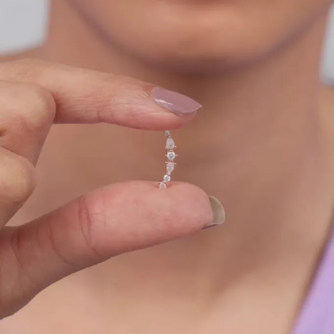 Rose Gold Ivy Whisper Ear Piercing